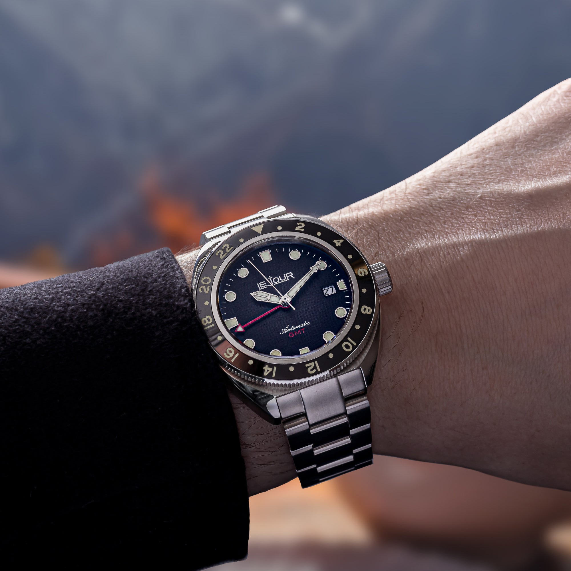 Le Jour - Hammerhead GMT Dive Watch I Swiss Made I Automatic - Le